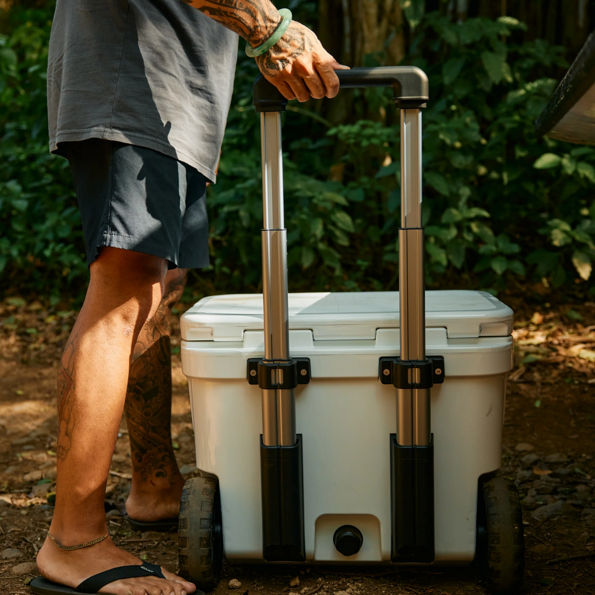 YETI Roadie 32 Wheeled Hard Cooler