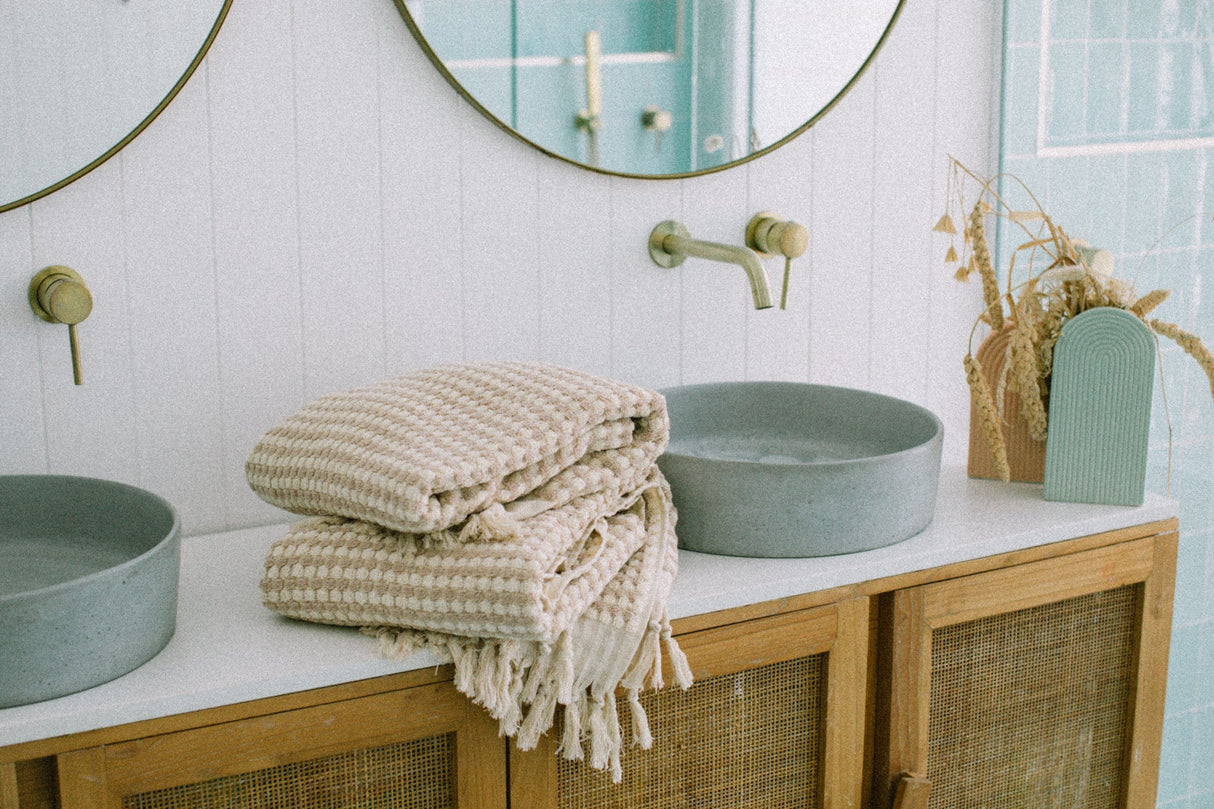 Mayde Crescent Towel