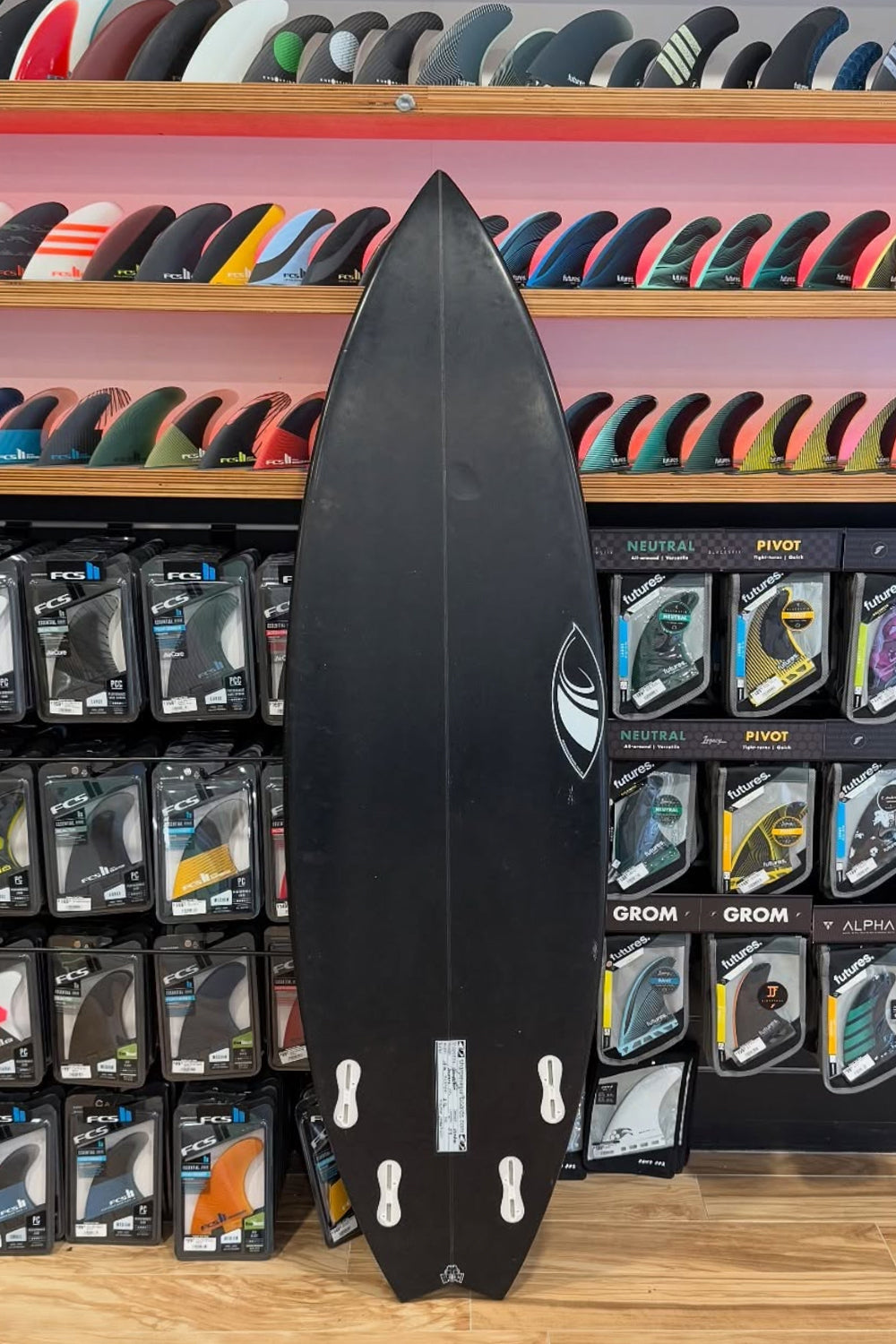 5'9 Sharpeye Inferno FT #6415 - Used Surfboard